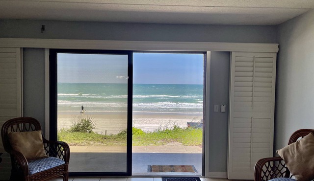 461 Fun in the Sun 3 Bdrm Oceanfront Ground floor