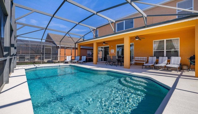483-Stunning 6-Bed Home w/Private Pool, Quiet Conservation View