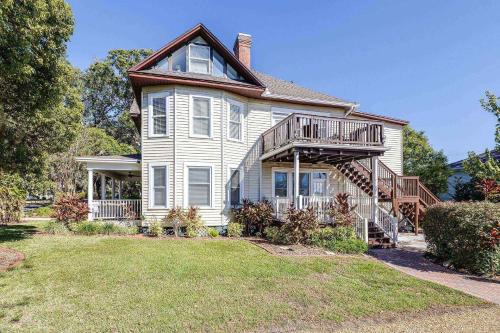 5 Bedrooms Holiday Homes In Lakeland