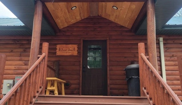 5 Entire Cabins Retreat