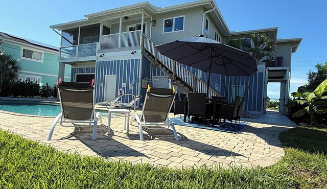 5 minutes to beach! Entire Family-sized Beach Home:Heated Pool & Game Room
