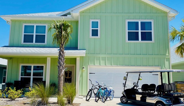 5 night deals! Beach House with Golf Cart, Grill & Two Pools!
