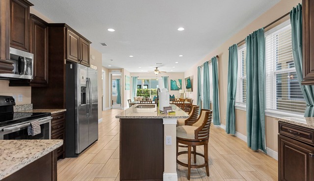 520-8-ld-large Movie&game Room