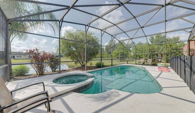 558- Stunning 5BR 4.5BA Veranda Palms Villa w/South-Facing Pool, Spa & No Rear Neighbors