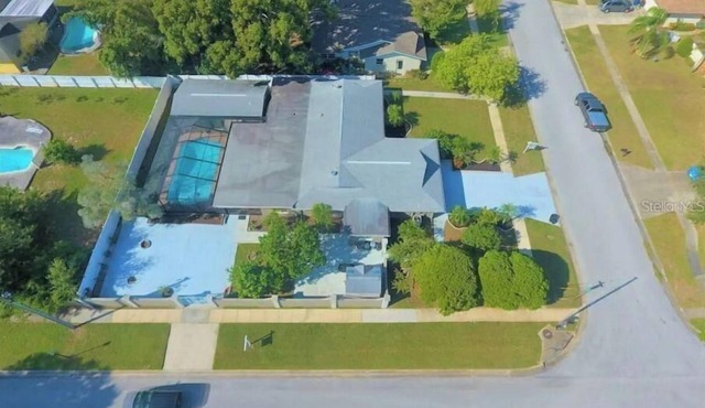 5BR/3BA, heated pool, beach <1 mile