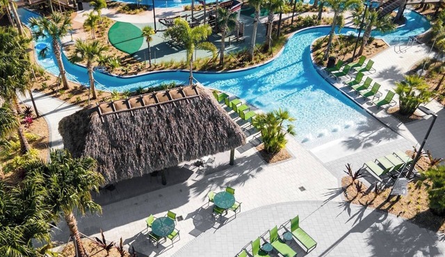 A-Gated Resort-5 miles to Disney-2 FREE Water Park