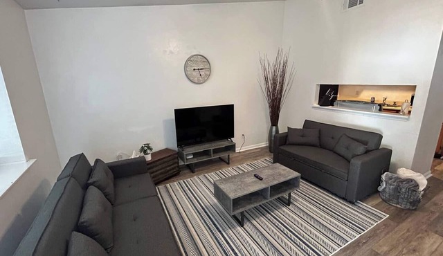 Affable A-List! Your home away from home.