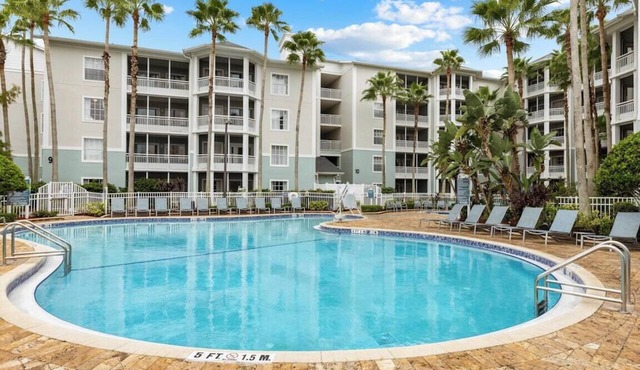 All Suite Resort near Old Town Amusement Park and Disney World