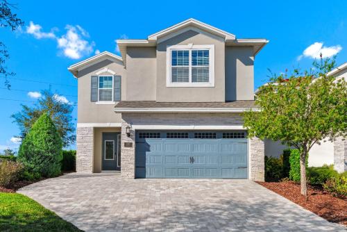 Alluring Home With Private Pool And Waterpark & Resort Access Near Disney At Encore Resorts Reunion - 280Sf