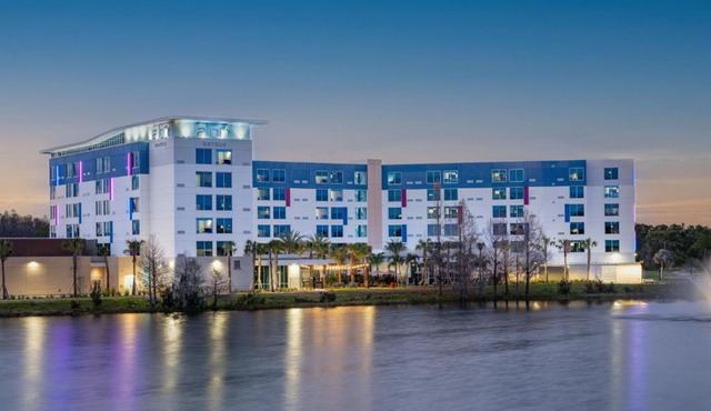 Aloft by Marriott Orlando Lake Nona