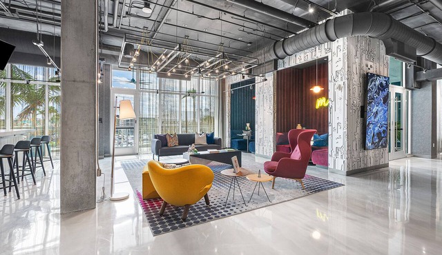 Aloft by Marriott Fort Lauderdale Airport