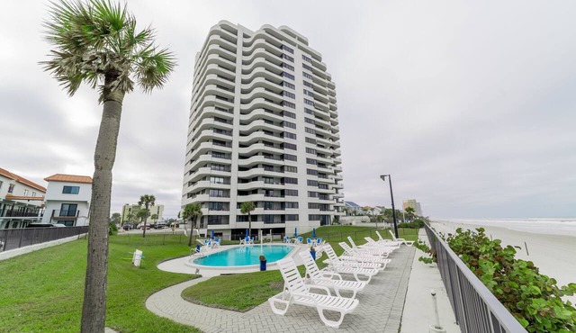 Amazing 2 Story Oceanfront Penthouse