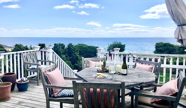 Amazing Direct Beachfront Home close to golf, tennis, restaurants and shopping