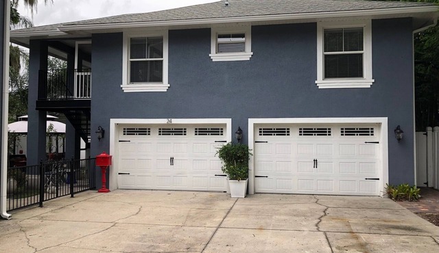Amazing Five-Star Luxury Thornton Park two Bedroom Apt - close to Kia Center.