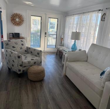 Beach Bum Bungalow