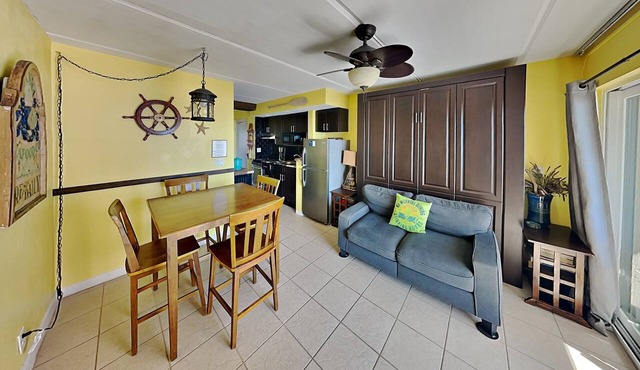 Beacher's Lodge 307 | Beachfront Views & Easy Access to Pool!