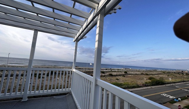 Beachfront Near JFK