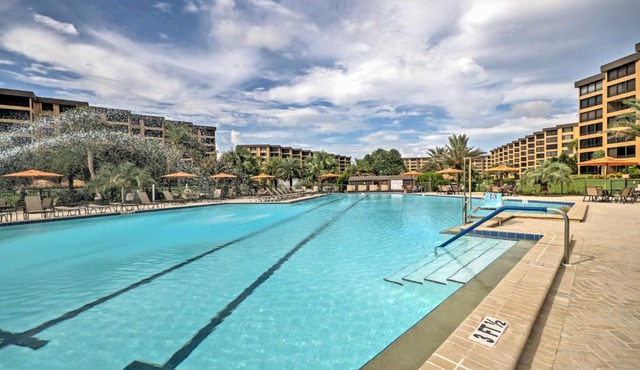 Beachfront Sarasota Resort Condo: Siesta Key View!