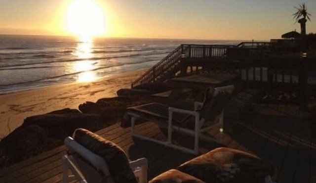 Beautiful A- Frame Directly On The Beach