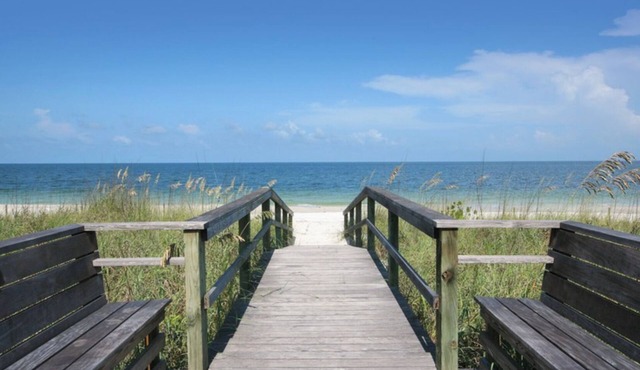 Beautiful gated condo with private beach access.