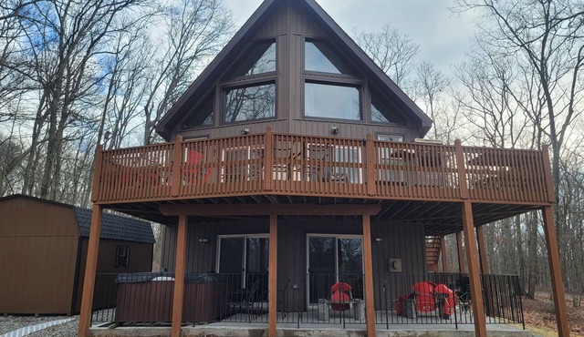 Beautiful remodeled property Mt. Top view scenic stream in back on a cul de sac.