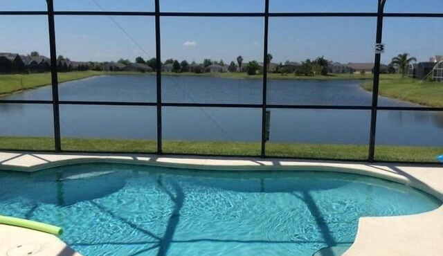 Beautiful Villa in Kissimmee, Florida with Private Pool & Free Wifi