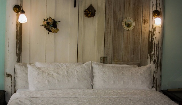 Bed & Breakfast private room and bath