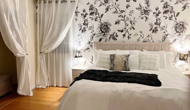 Big City Haven | Safe & Spacious 2BR Retreat near NYC w/Porch, Sleeps 7