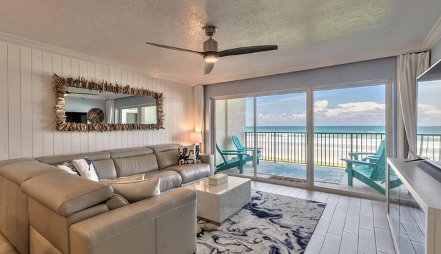 BlueFin 202 Luxury Oceanfront Condo
