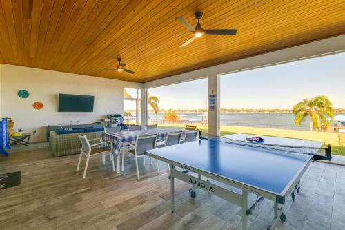 Boat Dock & Poolside Fun! Twin Houses on Lake Clay