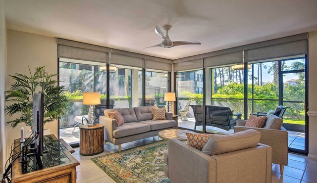 Bonita Springs Condo 4 Mi to Beach: Private Patio!