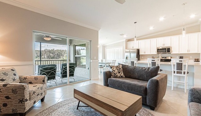BRAND NEW 2Bed,2Bth+Den GOLF CONDO at THE NATIONAL in Ave Maria.
