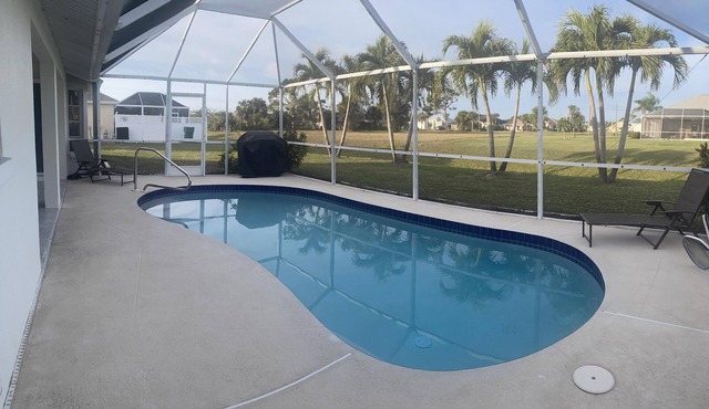 Casa Del Mar, 2 Dogs OK, heated pool, sleeps 6