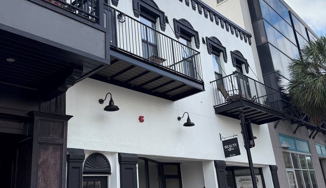 Charming 1-bedroom apartment with AC, WiFi in Downtown Ocala