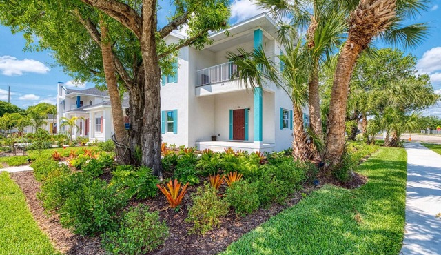 Charming 1 br villa in beautiful and peaceful Punta Gorda, close to everything!