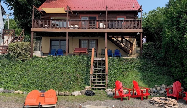 Charming 2-bedroom cabin on Keuka Lake close to Penn Yan & the Keuka Wine Trail