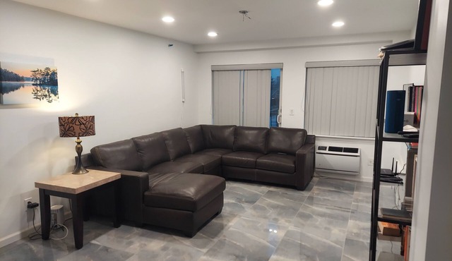 Charming 2-bedroom condo in fabulous Brooklyn with AC, WiFi, fitness equipment