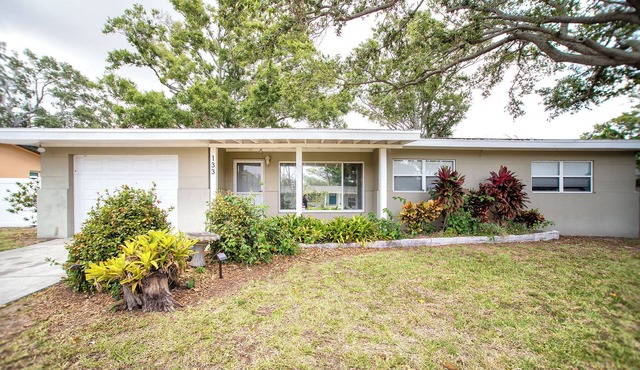 Charming 2-bedroom house in lovely Largo with AC