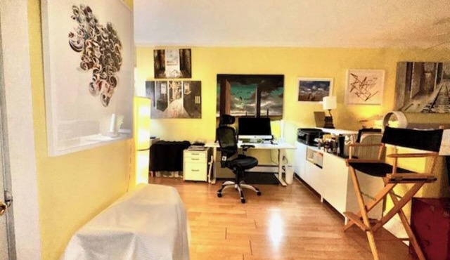 CHARMING APARTMENT WITH SEPARATE ENTRANCE