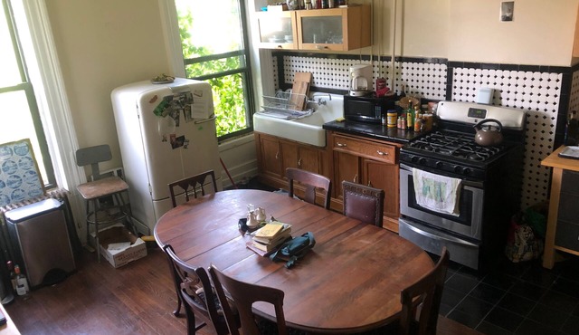 Charming, Sunny 2-Bedroom in Fort Greene