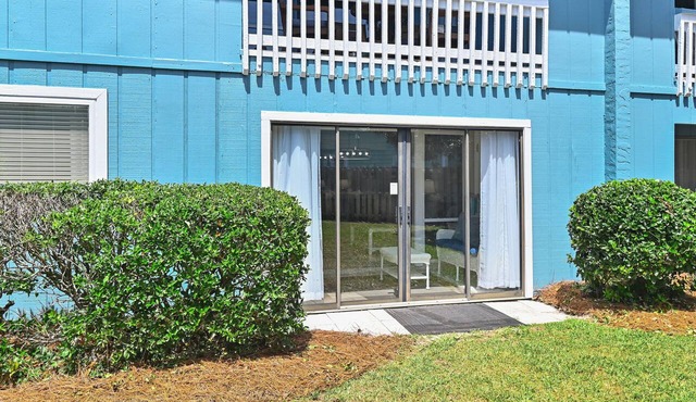 ☀️Chateau 5b Walk to Beach Pool Tennis Updated Condo☀️
