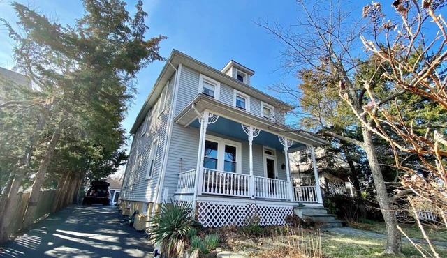 Cherrydale . Quiet st. Entire Home - Pets OK in Arlington