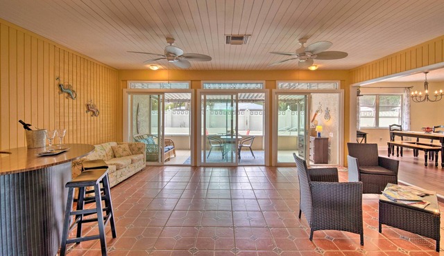 Citrus Springs Getaway < 12 Miles to Crystal River