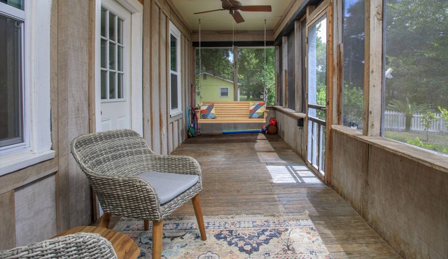 Classic Bungalow on Corner Lot - Screened Porch, Fenced Yard, Firepit & Grill