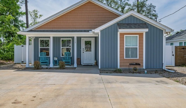 Coastal 3BR Home w/Backyard & BBQ | Near Beaches!