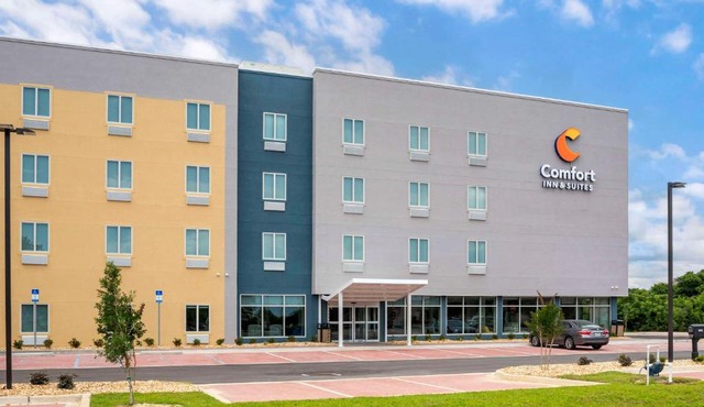 Comfort Inn & Suites Destin near Henderson Beach