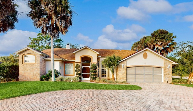 Corner-lot home with private pool, patio & fireplace - near golf/natural springs