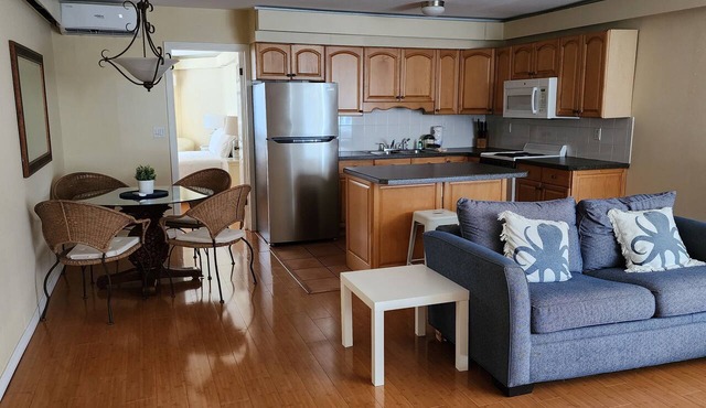 Cozy 1 Bedroom Getaway Walk to Clearwater Beach