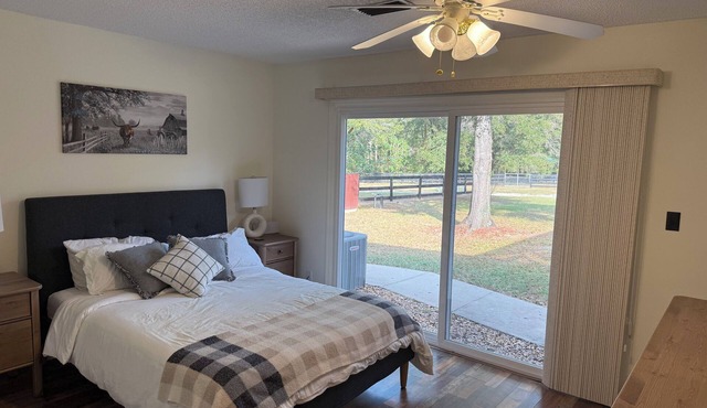 COZY 3-bedroom HOME with a POOL 5 mi to WEC 15 mi to HITS