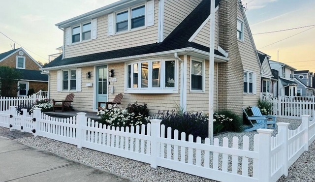 Cozy Beach Haven Terrace Home, 1 Block From Beach, Restaurants & Wawa!